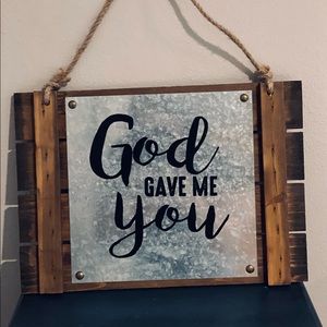 FARMHOUSE DECORATIVE WALL DECOR SIGN